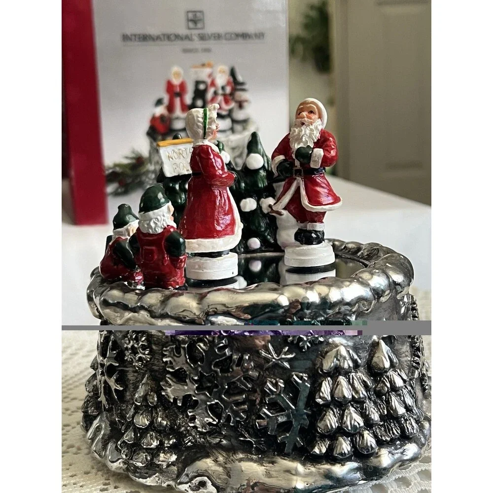1990s International Silver Santa Mrs Claus On Ice Musical Music Box Christmas